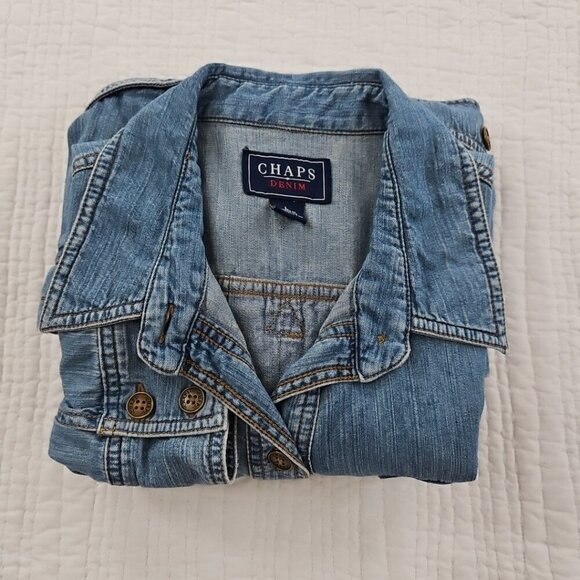 Chaps Denim Shacket Women's L Metal Logo Buttons Vintage EUC 4 Pockets Jacket - Picture 16 of 16